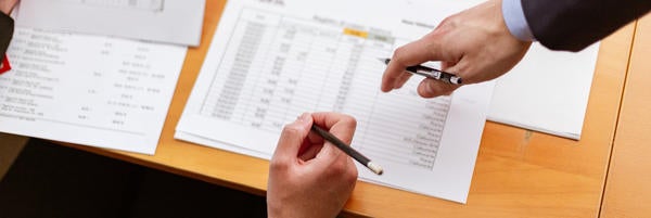 Pexels- Stats Meeting